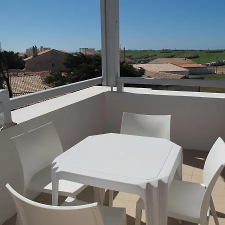 Belle Dune-1 By Interhome